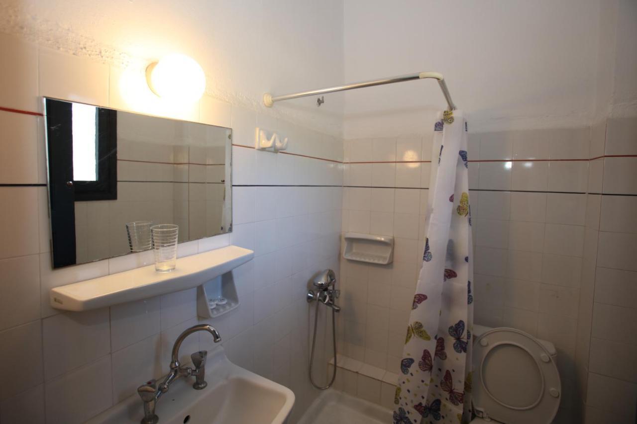 St George Studios & Apartments Баці Екстер'єр фото
