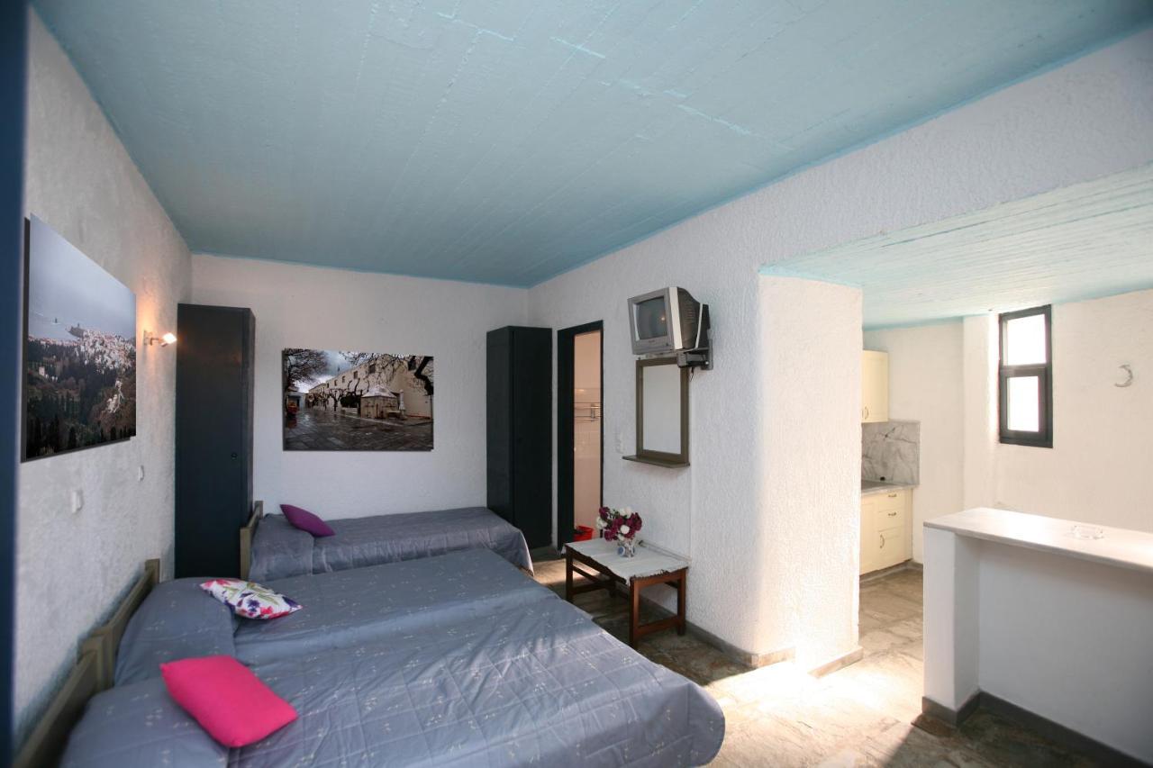 St George Studios & Apartments Баці Екстер'єр фото